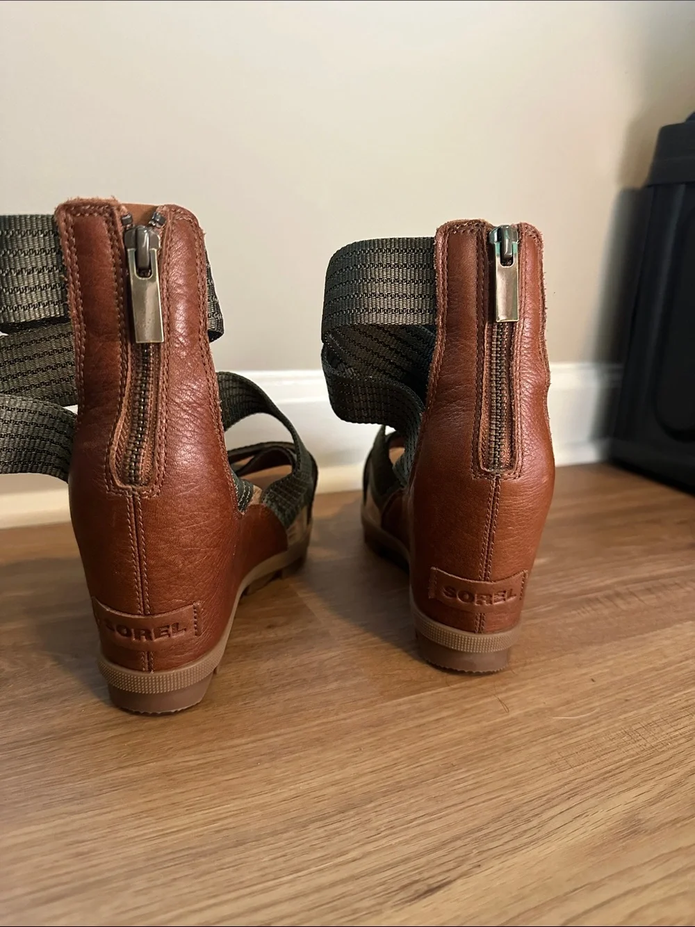 Sorel Olive Elastic Strap Cork Wedge Sandals